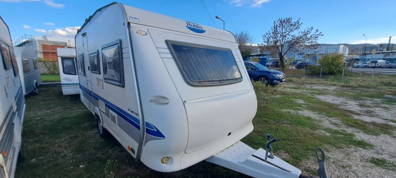 Каравана Hobby 450, снимка 2 - Каравани и кемпери - 52160081