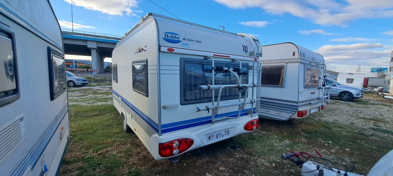 Каравана Hobby 450, снимка 3 - Каравани и кемпери - 52160081