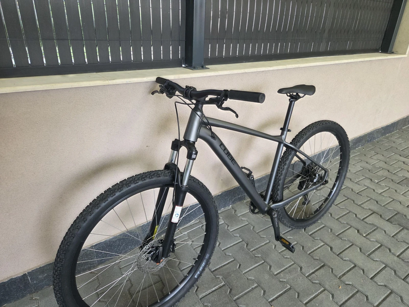 ��������� AIM PRO 29 | Mobile.bg � ����������� 1