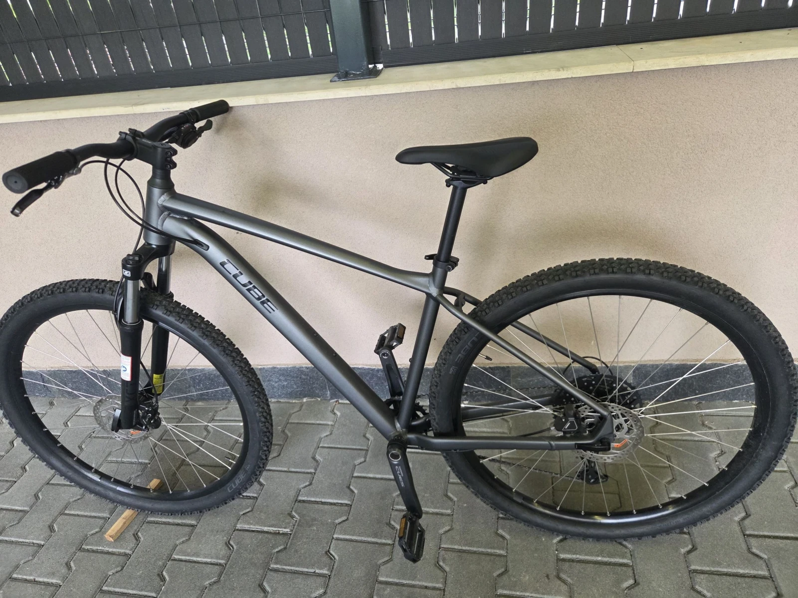 ��������� AIM PRO 29 | Mobile.bg � ����������� 3