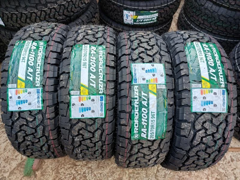 Гуми Всесезонни 205/70R15, снимка 1 - Гуми и джанти - 35993511