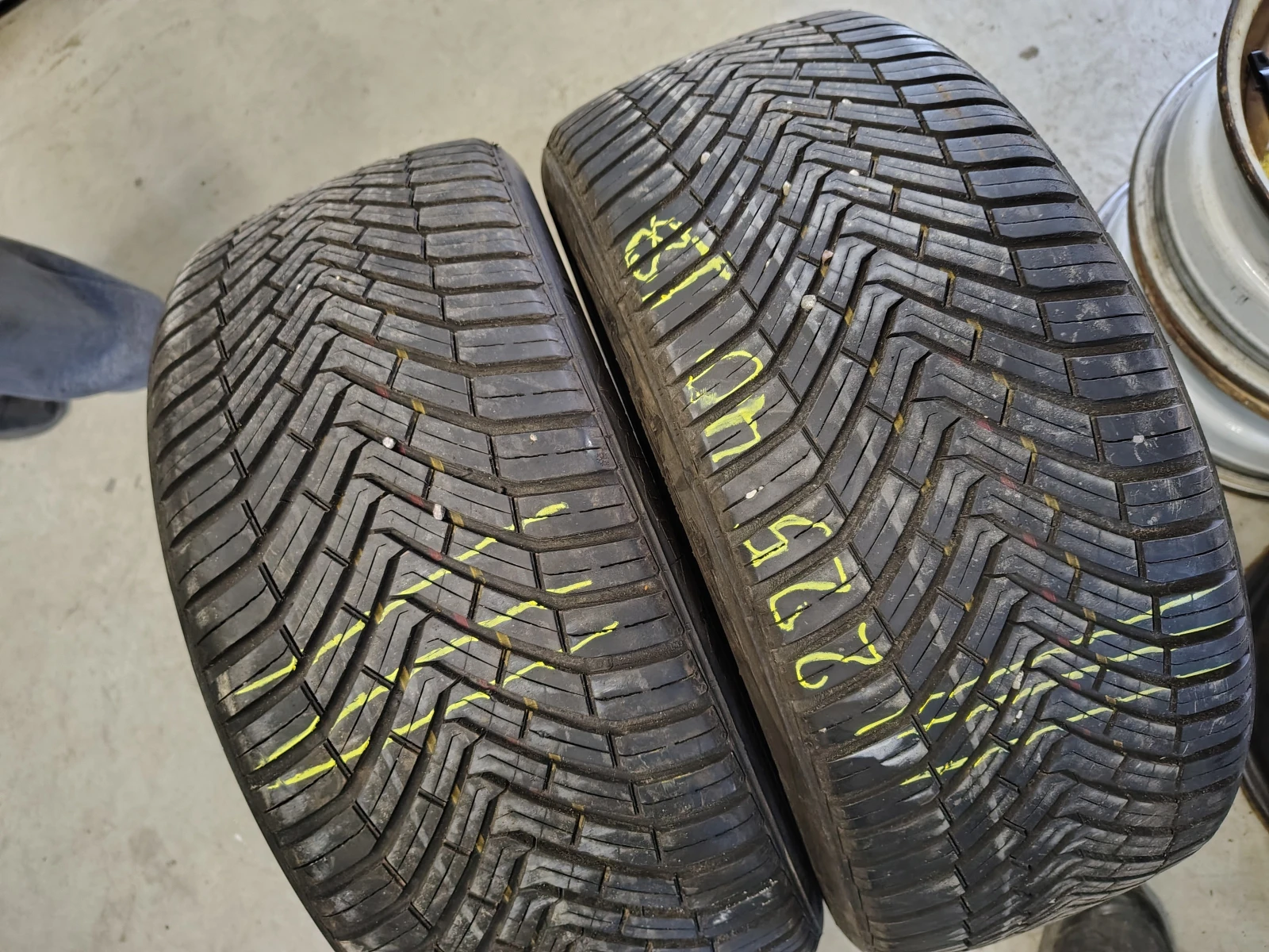  225/40R18 | Mobile.bg   1