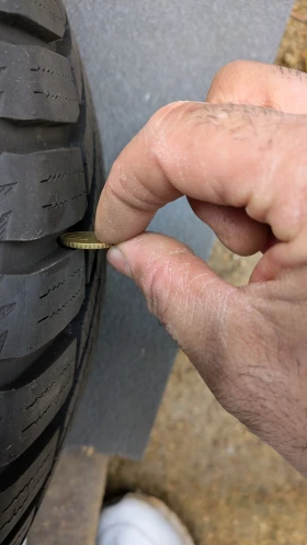 Гуми с джанти Yokohama 205/55R16, снимка 2 - Гуми и джанти - 53038831