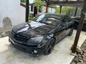 Mercedes-Benz C 63 AMG, снимка 6