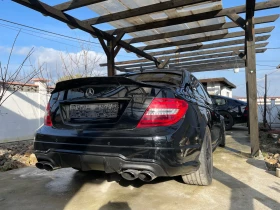Mercedes-Benz C 63 AMG, снимка 4