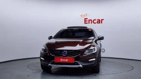 Volvo V60 Cross Country T5 AWD, снимка 3