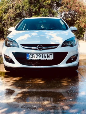 Opel Astra Sedan 1.6 diesel 110ph CDTI 6ск., снимка 1