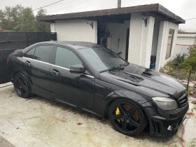    Mercedes-Benz C 63 AMG
