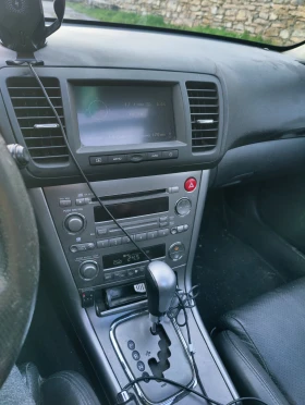 Subaru Legacy 2.0 Автоматик, снимка 8