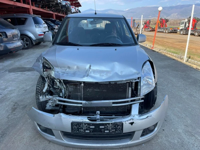 Suzuki Swift 1.3, снимка 4 - Автомобили и джипове - 39906244