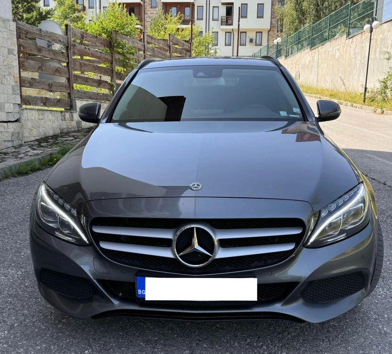 Mercedes-Benz C 220 4Matic, снимка 2 - Автомобили и джипове - 46427351