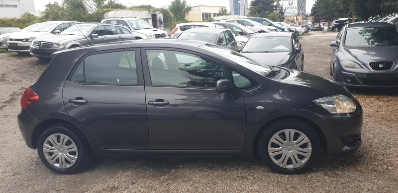 Toyota Auris 1.6 VVT-i 124k.c. БЕЗ ЗАБЕЛЕЖКИ , снимка 4 - Автомобили и джипове - 46858635