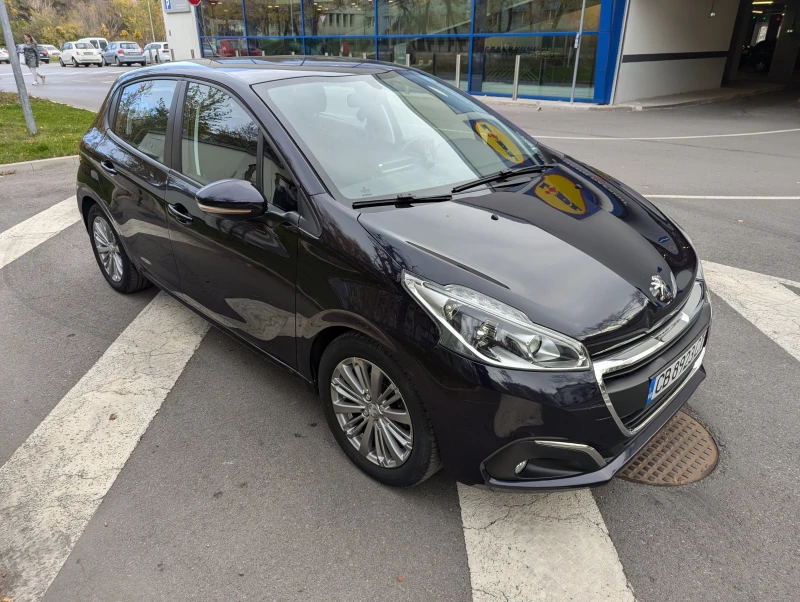 Peugeot 208, снимка 9 - Автомобили и джипове - 47956303