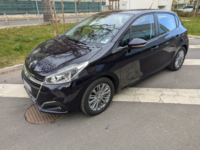 Peugeot 208, снимка 2 - Автомобили и джипове - 47956303