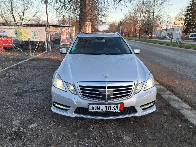 Mercedes-Benz E 300 3.0-231k.c Elegance , снимка 2 - Автомобили и джипове - 48725601