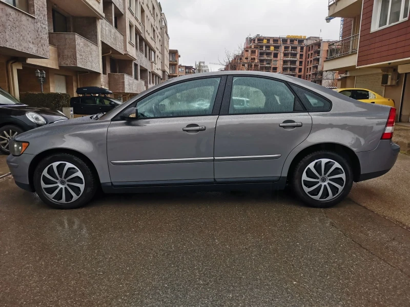 Volvo S40 2.4 Swiss , снимка 4 - Автомобили и джипове - 51204536