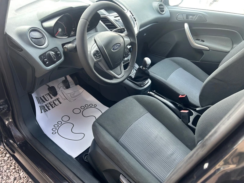 Ford Fiesta 1, 2 I , снимка 9 - Автомобили и джипове - 50209741