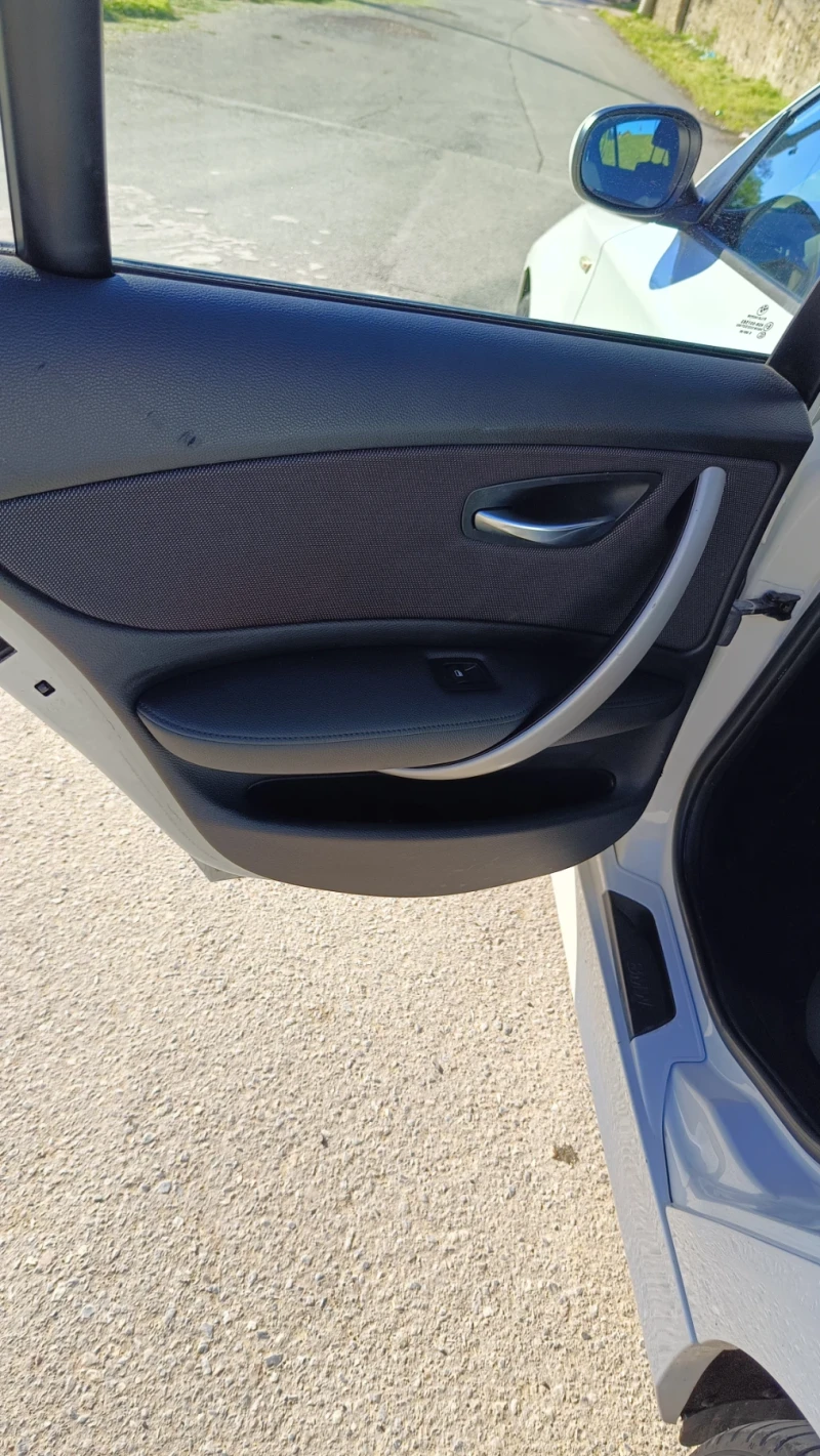 BMW 116, снимка 8 - Автомобили и джипове - 52395902