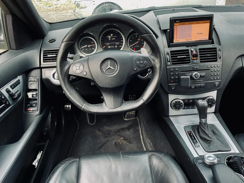 Mercedes-Benz C 63 AMG, снимка 7 - Автомобили и джипове - 52029360