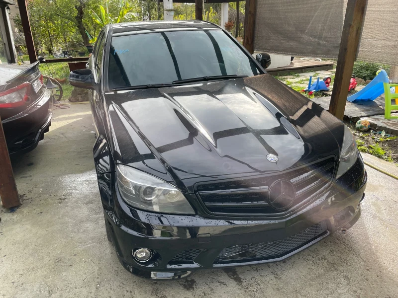 Mercedes-Benz C 63 AMG, снимка 4 - Автомобили и джипове - 52029360