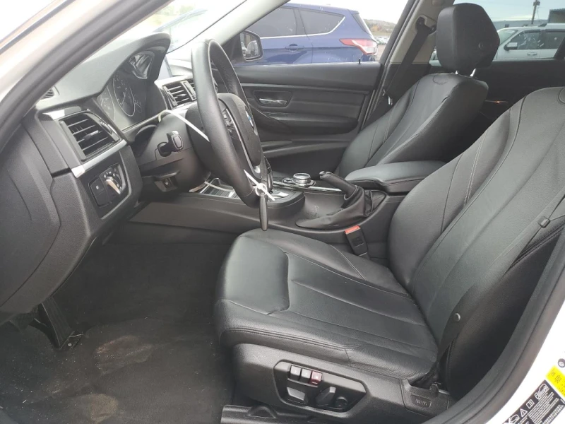 BMW 335 XDRIVE* HARMAN/KARDON* КАМЕРА* ПОДГРЕВ, снимка 7 - Автомобили и джипове - 52553524