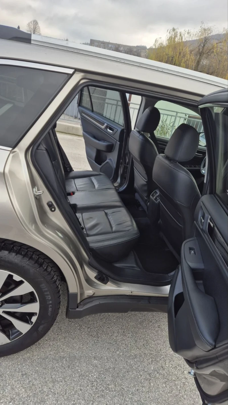 Subaru Outback NAVI/PANORAMA/FULL/TOP, снимка 11 - Автомобили и джипове - 52805789