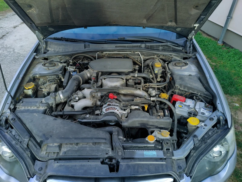 Subaru Legacy 2.0 Автоматик, снимка 6 - Автомобили и джипове - 52948828