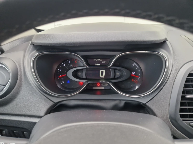 Renault Captur 1.5DCi Full extra Service Book , снимка 12 - Автомобили и джипове - 52970178