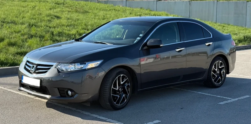 Honda Accord 2.0 156 к.с, снимка 3 - Автомобили и джипове - 52996461