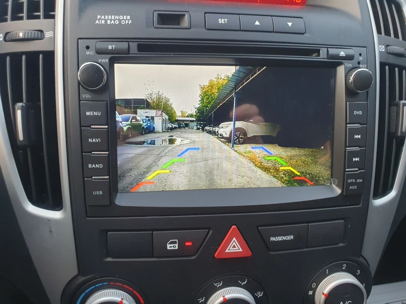 Kia Ceed 1.4 FACE NAVI KAMERA EURO 5 2012g, снимка 5 - Автомобили и джипове - 53183292