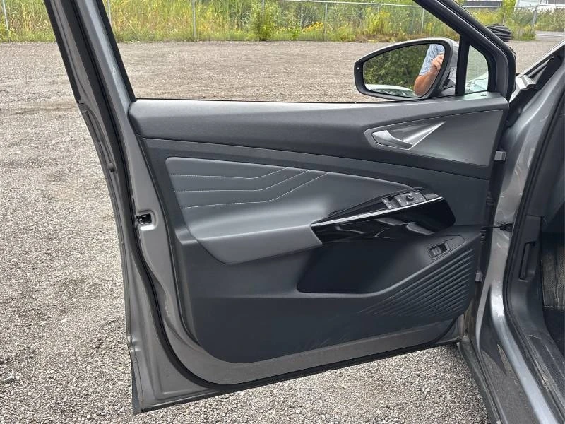 VW ID.4  Pro S /Harman Kardon / Carfax / Автокредит, снимка 14 - Автомобили и джипове - 56001788