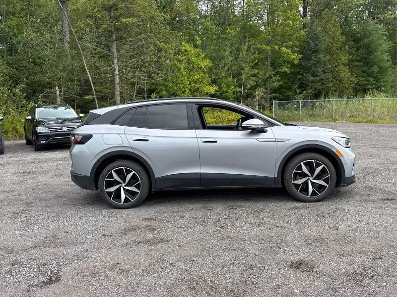 VW ID.4  Pro S /Harman Kardon / Carfax / Автокредит, снимка 3 - Автомобили и джипове - 56001788