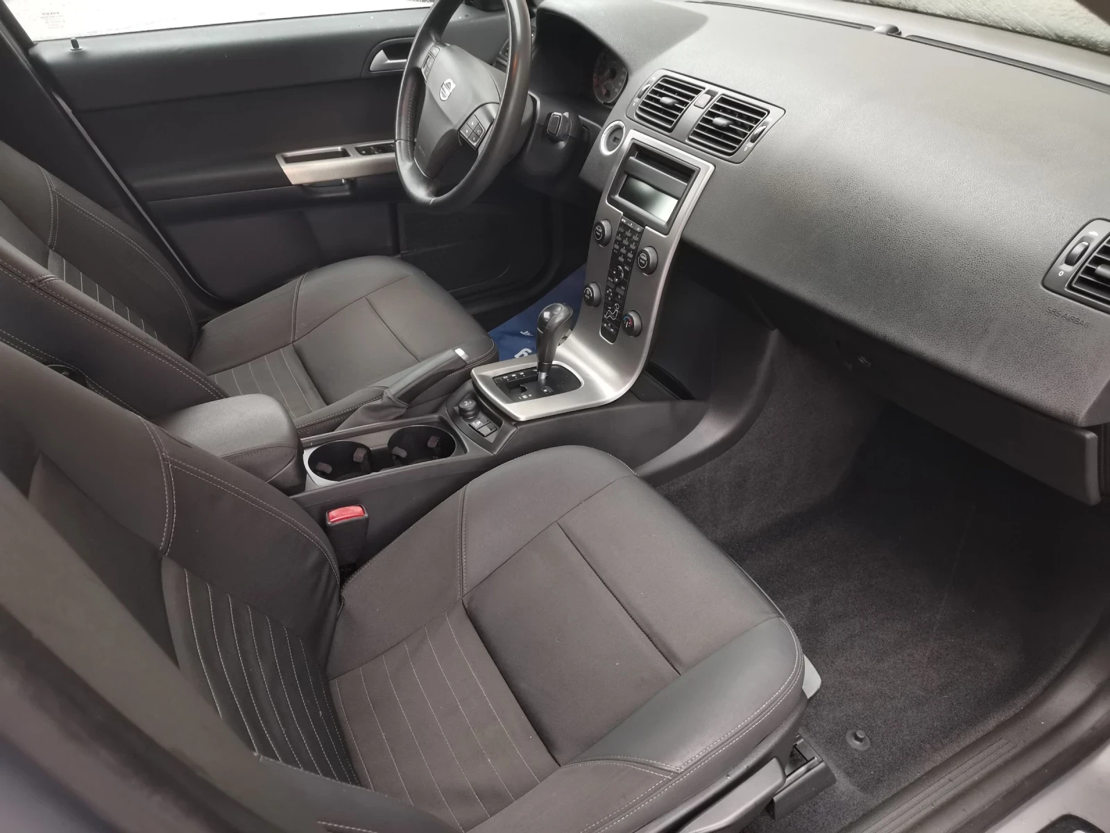 Volvo S40 2.4 Swiss  | Mobile.bg   13