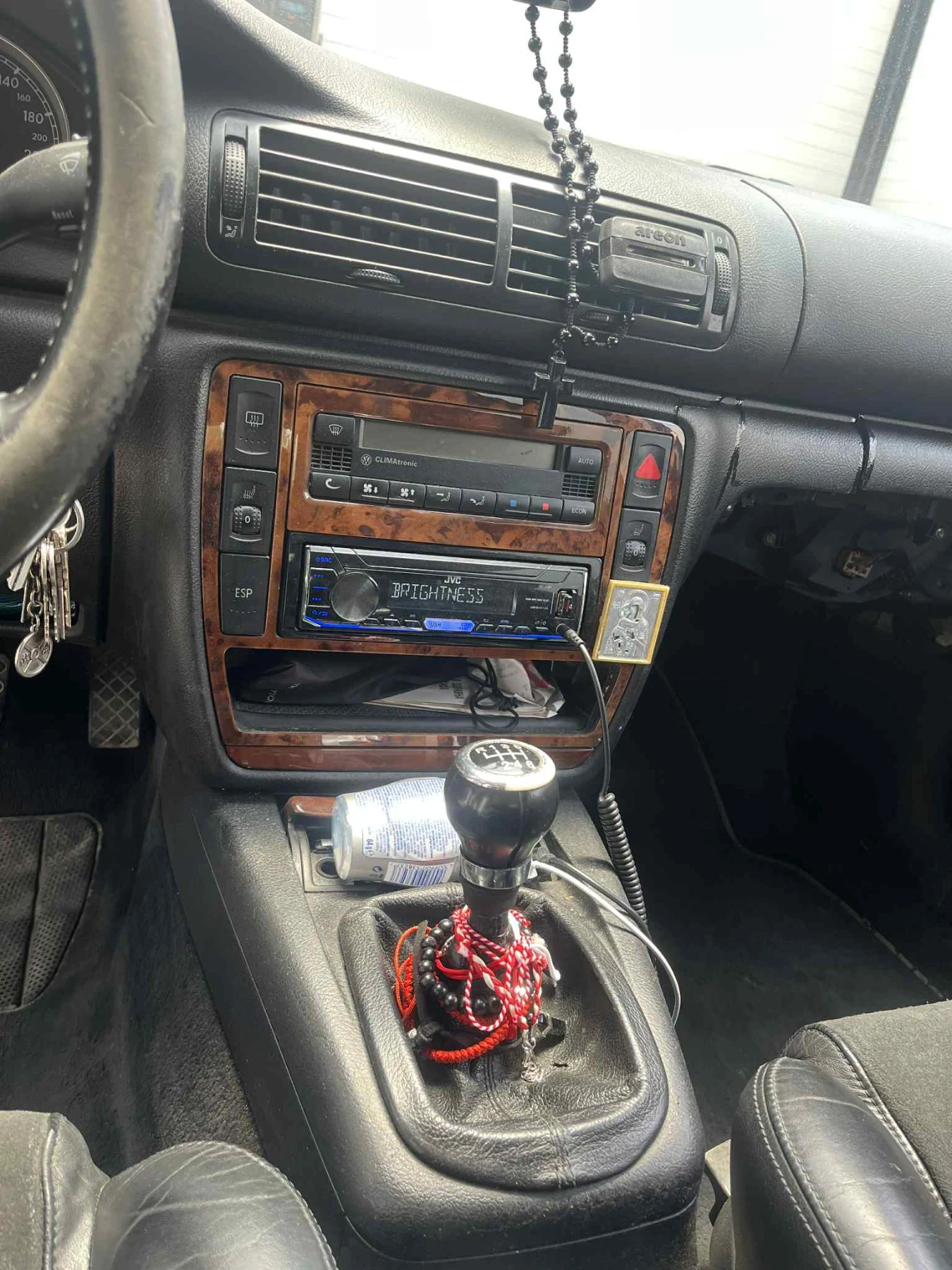 VW Passat 1.9 PD - изображение 9