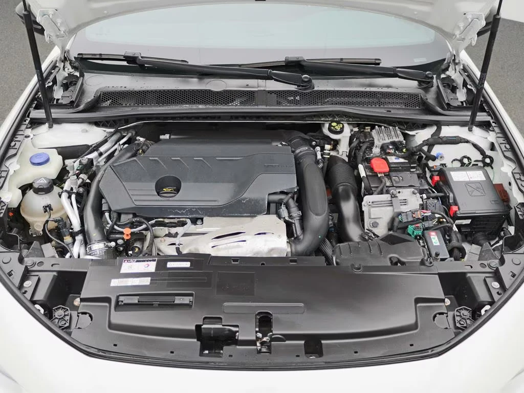 Peugeot 508 PHEV/224HP/GT/360/NAVI/LED/AMBI/KLESS/704v - изображение 4