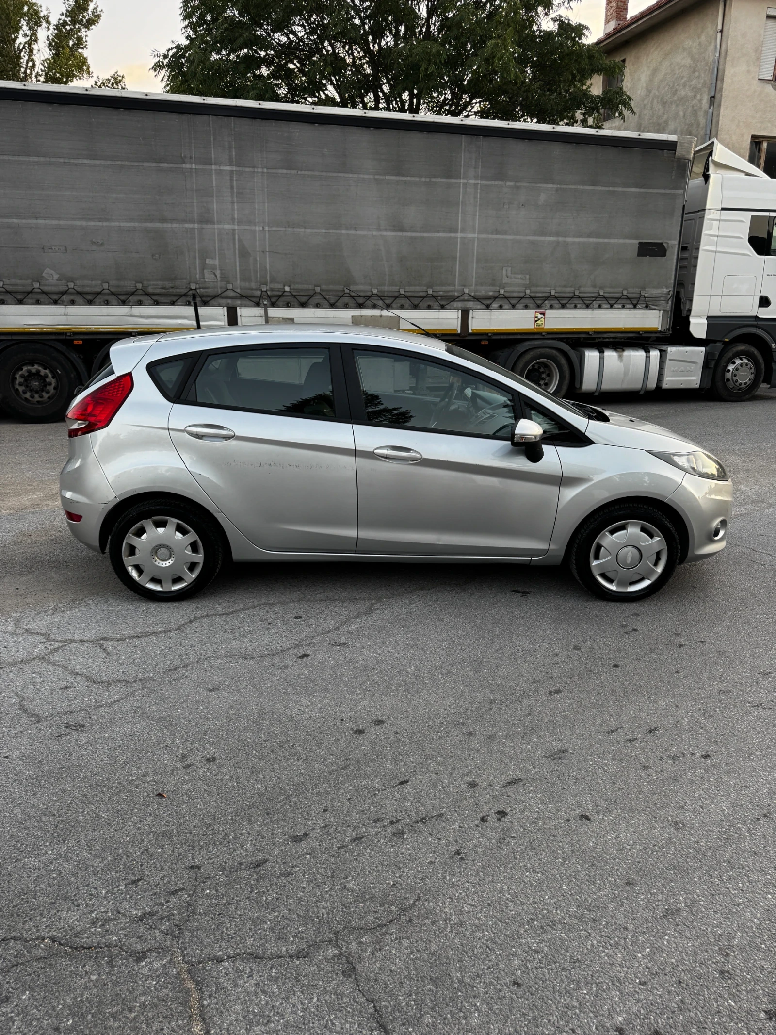 Ford Fiesta 1.4 tdci - изображение 2