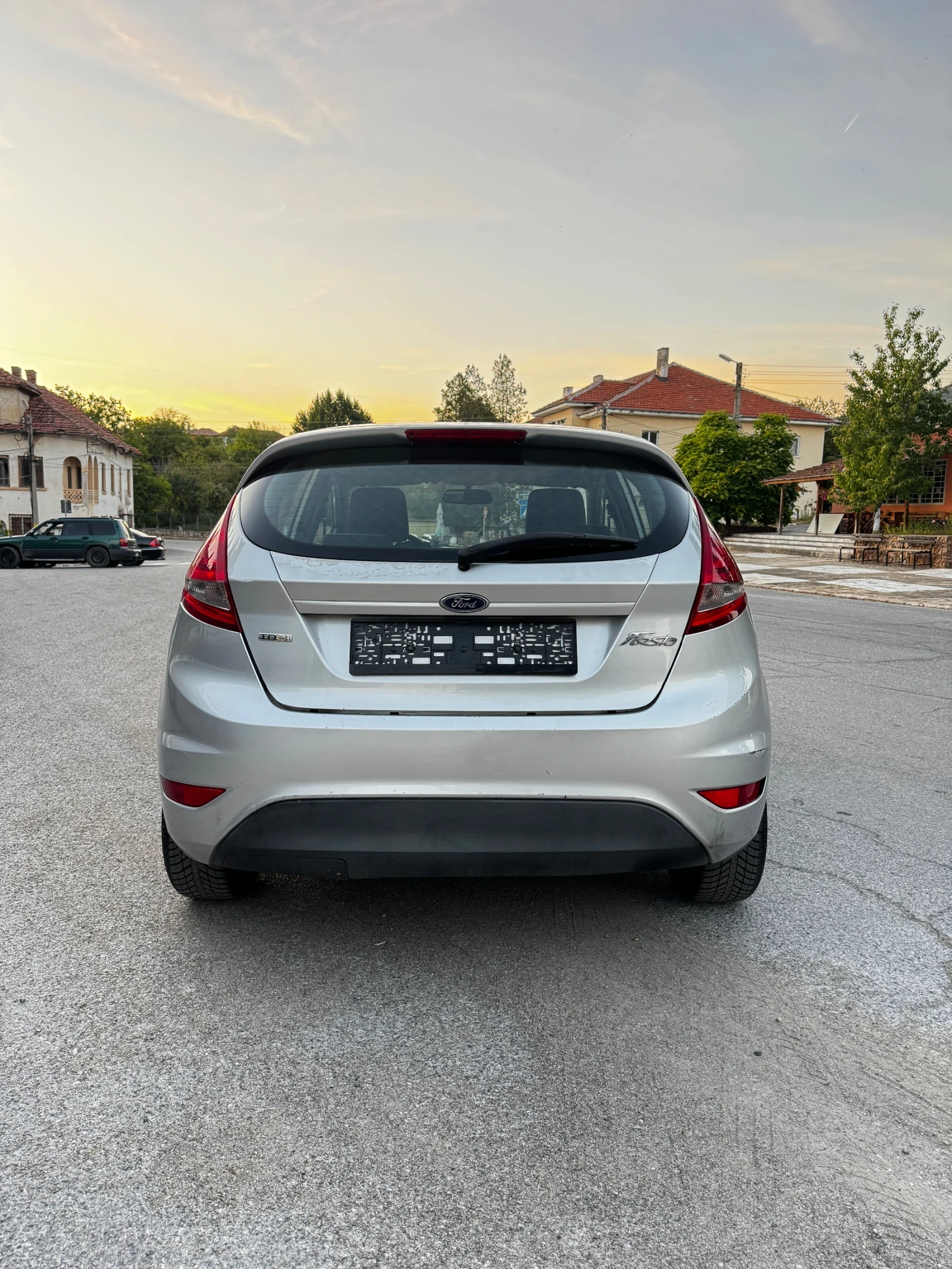 Ford Fiesta 1.4 tdci - изображение 4