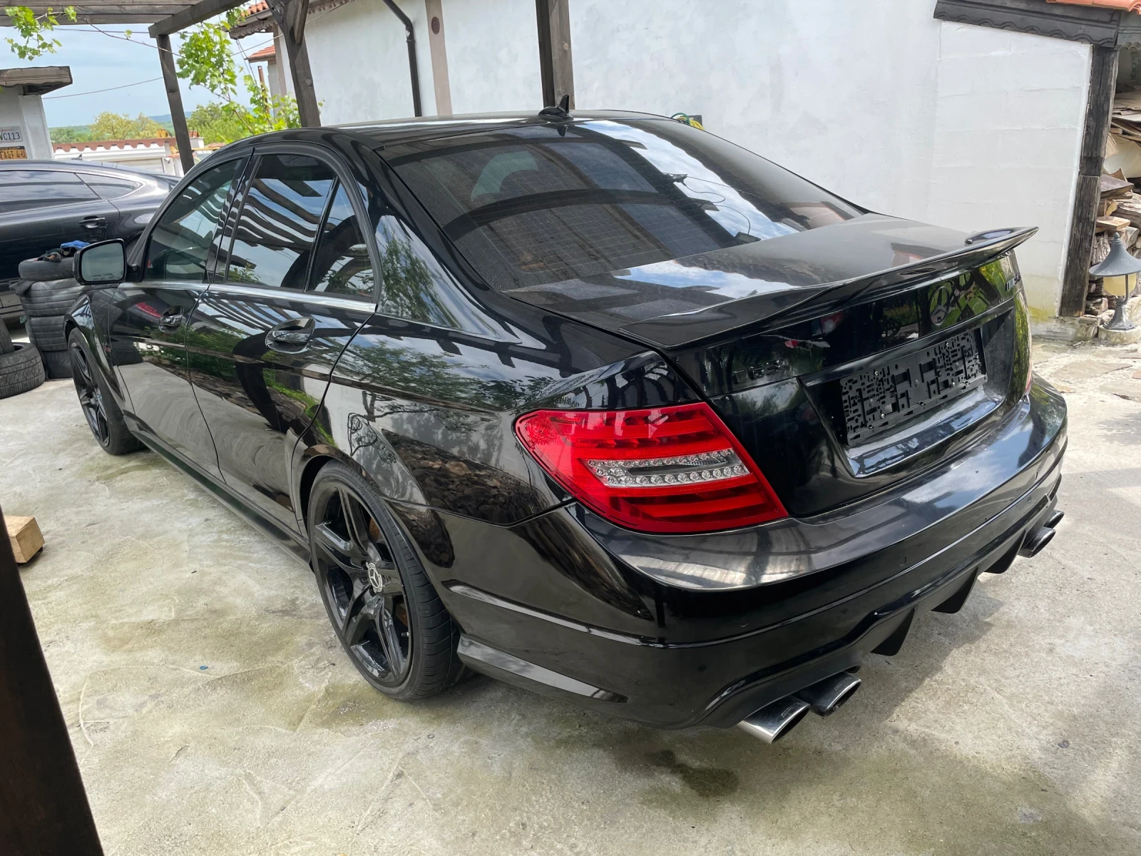 Mercedes-Benz C 63 AMG