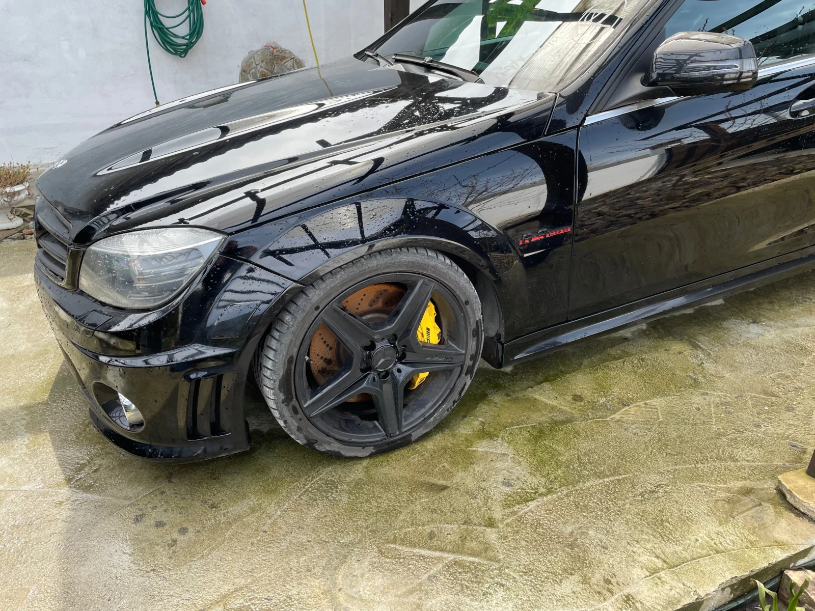 Mercedes-Benz C 63 AMG, снимка 2 - Автомобили и джипове - 52029360