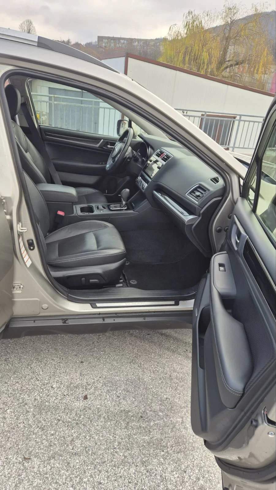 Subaru Outback NAVI/PANORAMA/FULL/TOP | Mobile.bg � ����������� 12