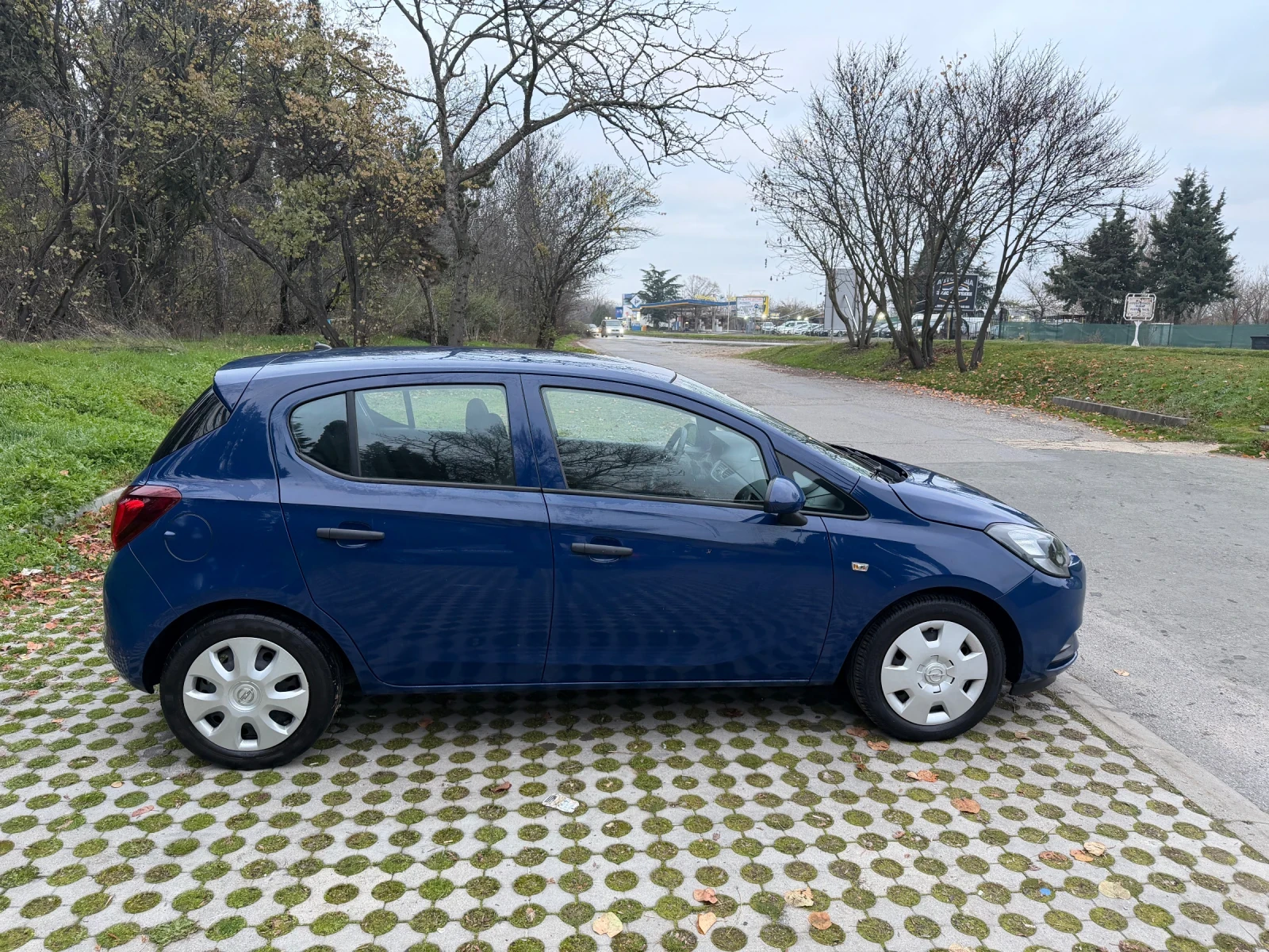 Opel Corsa 1.2 - изображение 8