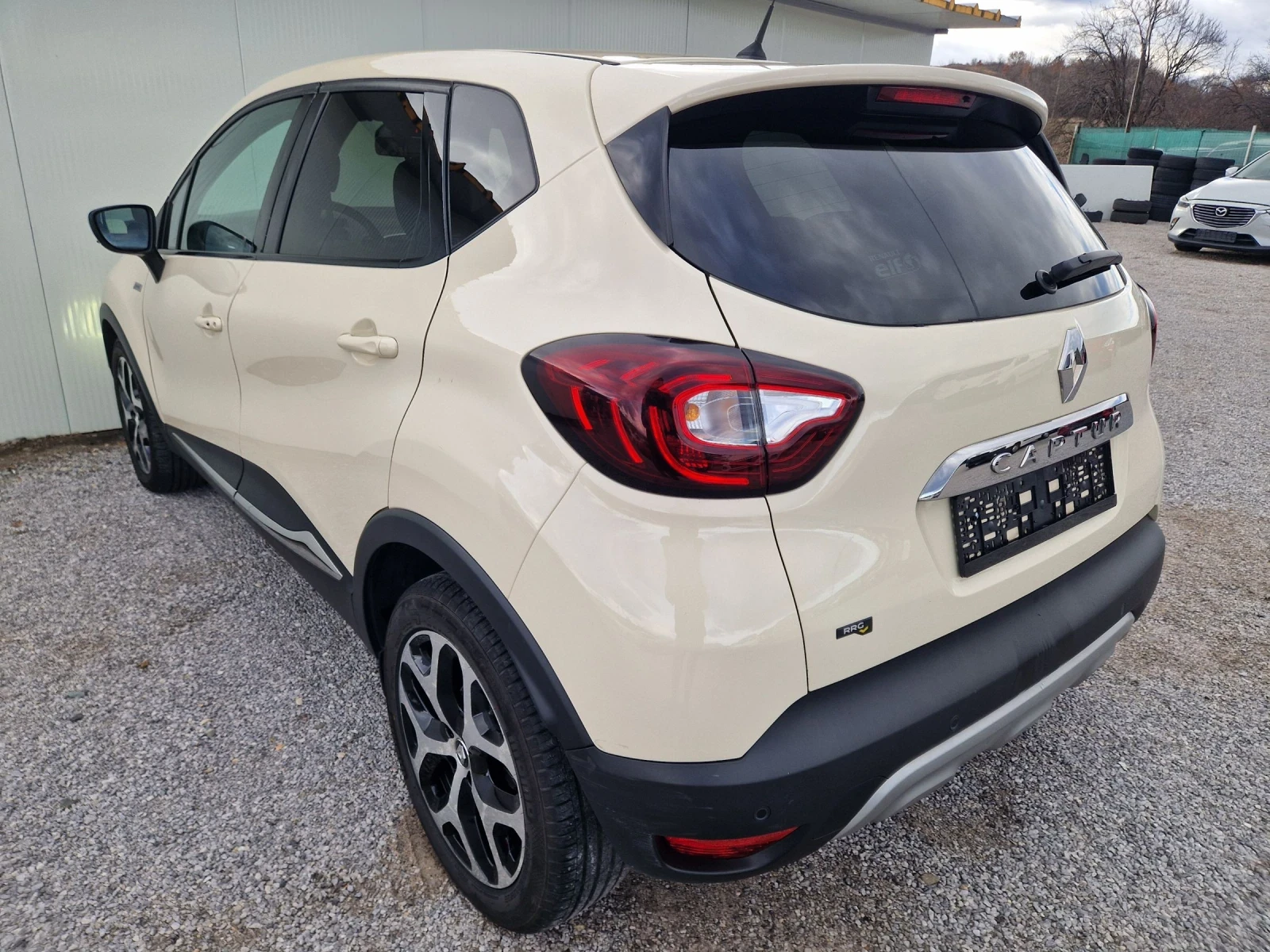 Renault Captur 1.5DCi Full extra Service Book  - изображение 4