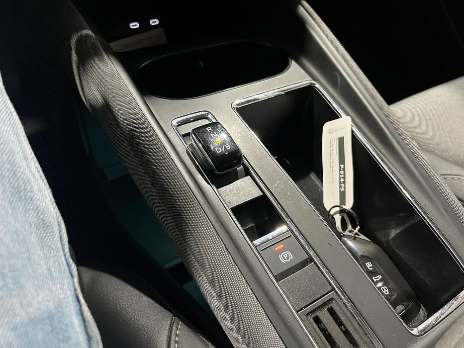 Skoda Enyaq  62KWh IV60 SOH 92% FUL LED ТОП ЦЕНА, снимка 13 - Автомобили и джипове - 54116197