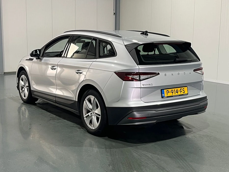 Skoda Enyaq  62KWh IV60 SOH 92% FUL LED ТОП ЦЕНА, снимка 3 - Автомобили и джипове - 54116197