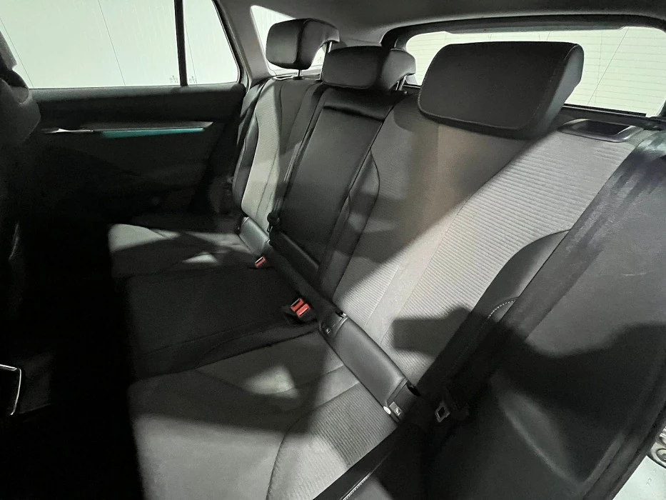 Skoda Enyaq  62KWh IV60 SOH 92% FUL LED ТОП ЦЕНА, снимка 14 - Автомобили и джипове - 54116197