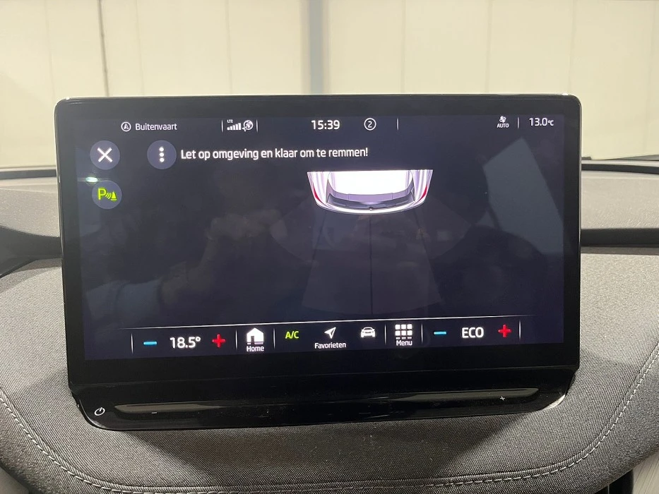 Skoda Enyaq  62KWh IV60 SOH 92% FUL LED ТОП ЦЕНА, снимка 11 - Автомобили и джипове - 54116197