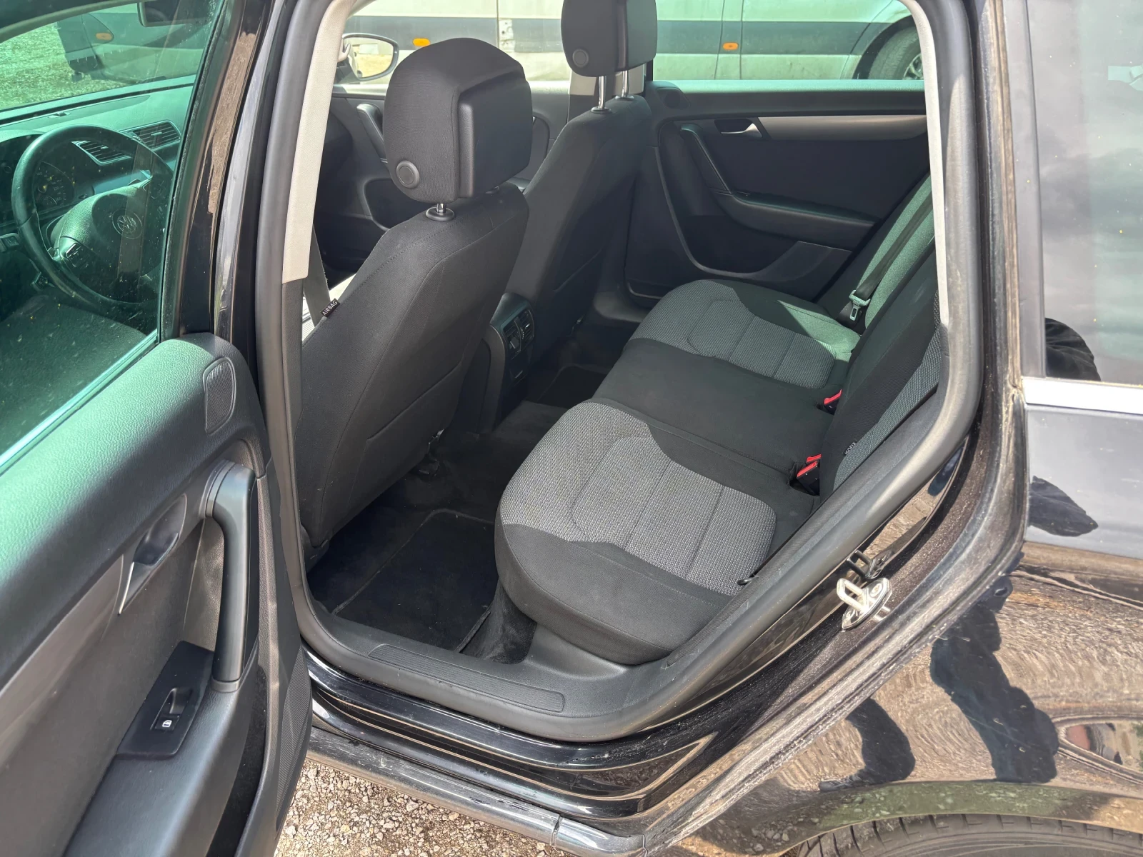 VW Passat 1.4 DSG, снимка 8 - Автомобили и джипове - 54285504