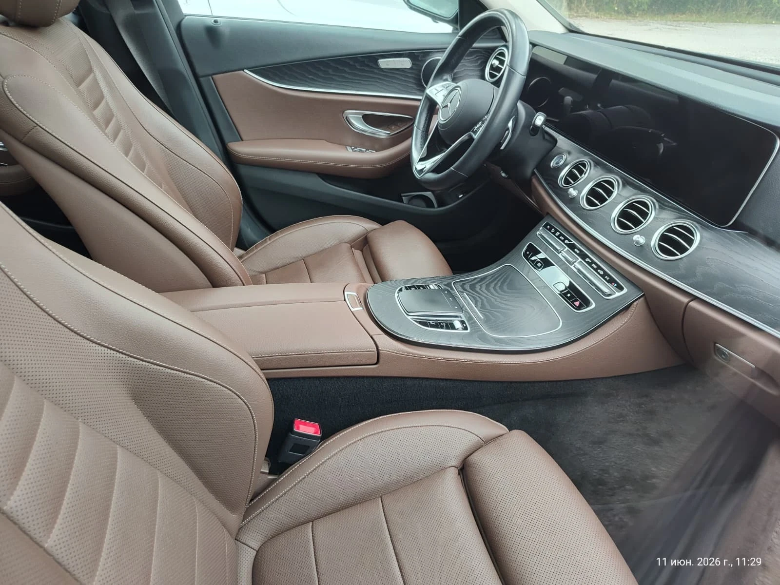 Mercedes-Benz E 220 d SW 4Matic Auto Premium Plus, снимка 8 - Автомобили и джипове - 54908626