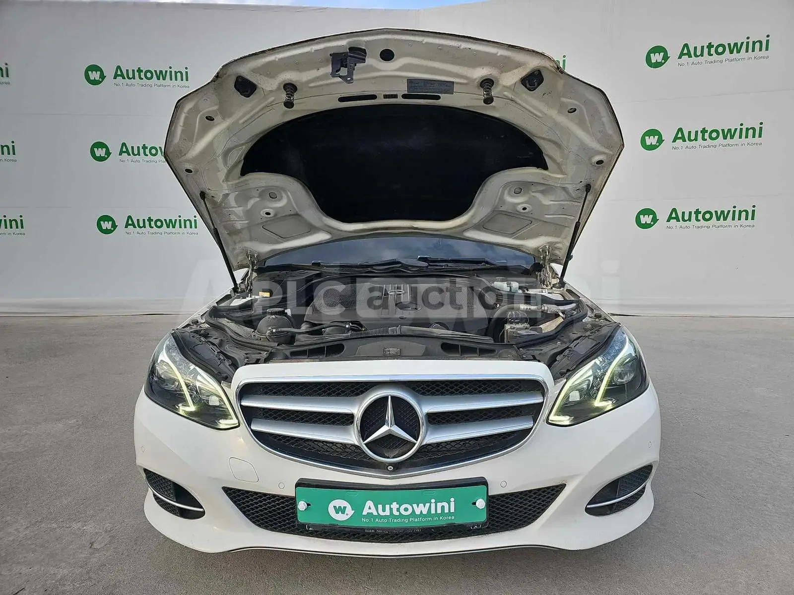 Mercedes-Benz C 250 PANO| ПАМЕТ| LANE ASSIST| ПОДГРЕВИ| , снимка 4 - Автомобили и джипове - 54929414