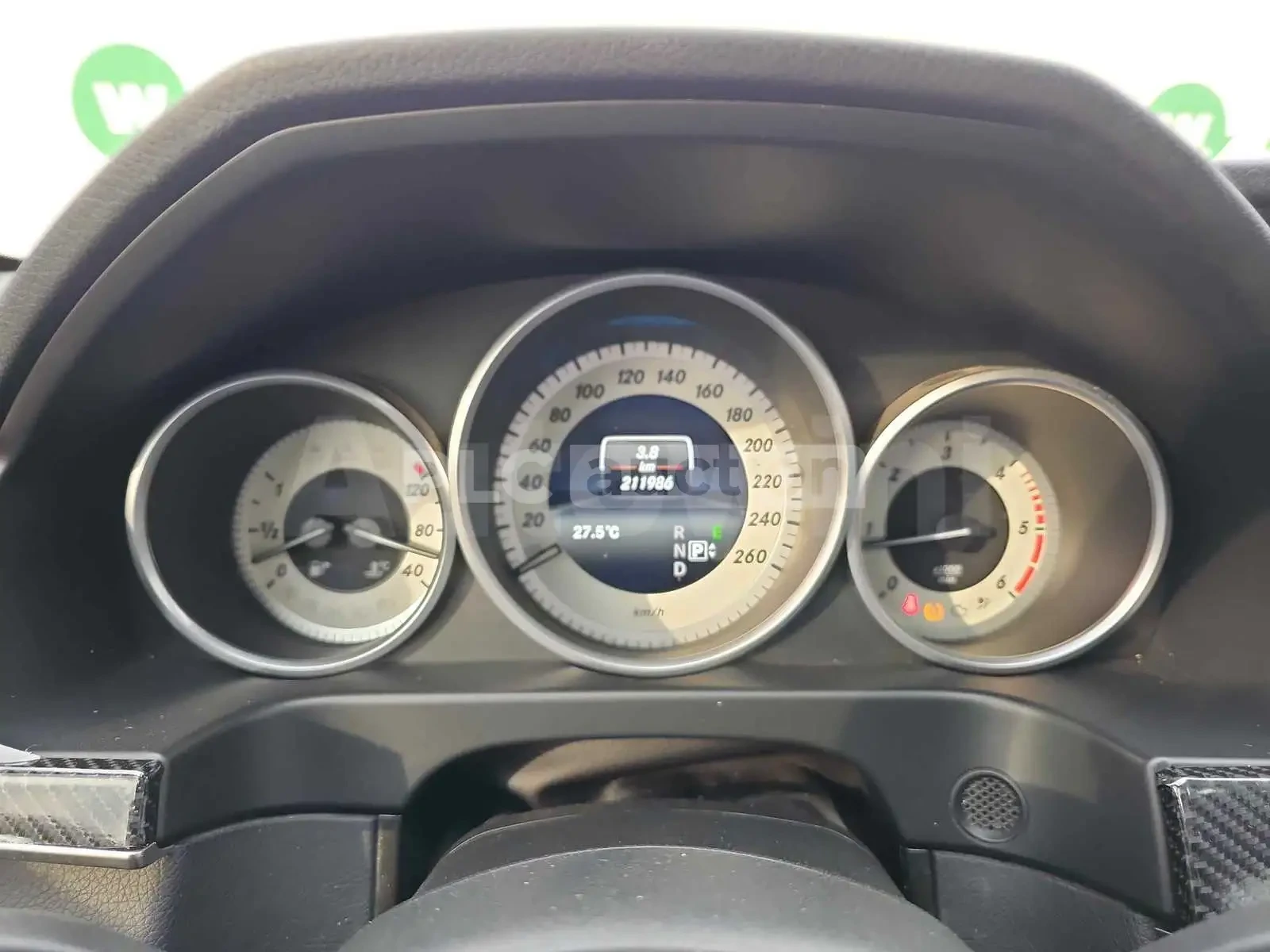 Mercedes-Benz C 250 PANO| ПАМЕТ| LANE ASSIST| ПОДГРЕВИ| , снимка 14 - Автомобили и джипове - 54929414